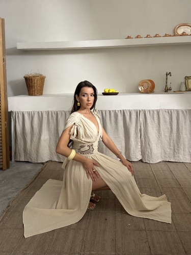Elsa Yırtmaçlı Müslin Kumaş Şahmeran Elbise Bej - 3