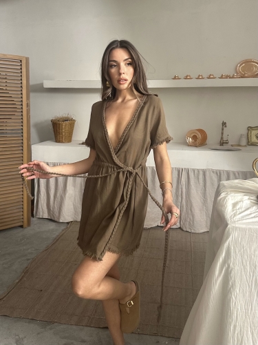 Lara Belden Bağlamalı V Yaka Mini Elbise Kahverengi - 4