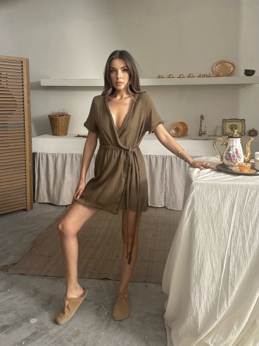 Lara Belden Bağlamalı V Yaka Mini Elbise Kahverengi - 1